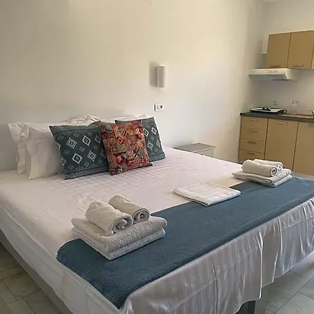 Hotel Kourkoumelata
