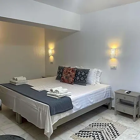 Hotel Kourkoumelata 2*